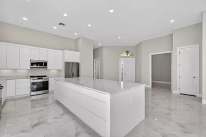 6935 Fairway Lakes Drive, Boynton Beach, FL 33472 - Photo 11