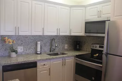 454 Fanshaw K, Boca Raton, FL 33434 - Photo 3