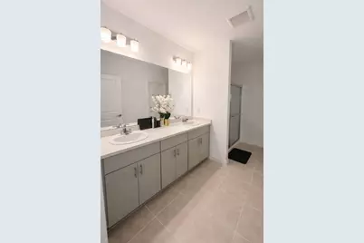 2099 Babbling Brook Boulevard, Auburndale, FL 33823 - Photo 13