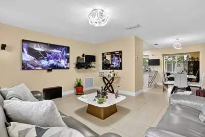 6945 NW 14th Street, Margate, FL 33063 - Photo 3