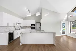 10141 SW 3rd St, Plantation, FL 33324 - Photo 5