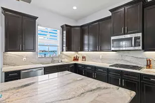 8691 Lakeside Bnd, Parkland, FL 33076 - Photo 7