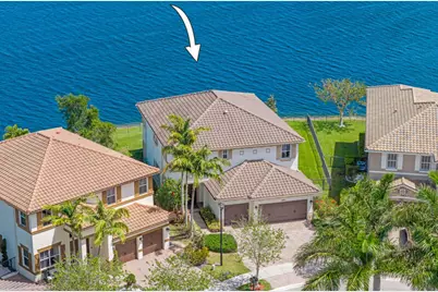 8691 Lakeside Bend, Parkland, FL 33076 - Photo 3