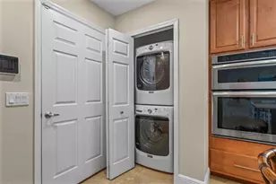 445 19th Pl, Vero Beach, FL 32960 - Photo 9