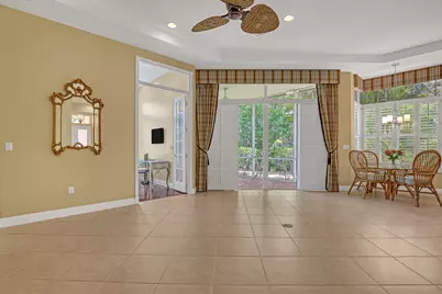 9493 Via Elegante, Wellington, FL 33411 - Photo 15