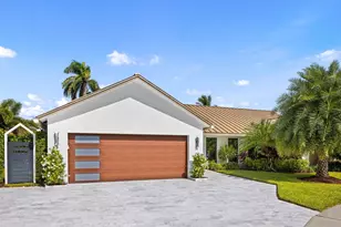 843 NE Mulberry Dr, Boca Raton, FL 33487 - Photo 49