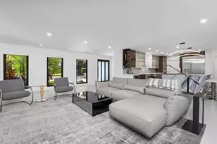 843 NE Mulberry Dr, Boca Raton, FL 33487 - Photo 11