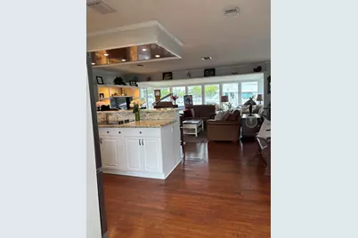 1607 SE 12th Court, Fort Lauderdale, FL 33316 - Photo 11