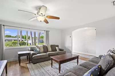 4403 Fuschia Circle N, Palm Beach Gardens, FL 33410 - Photo 3