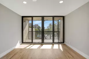 7 Royal Palm Way, Boca Raton, FL 33432 - Photo 9