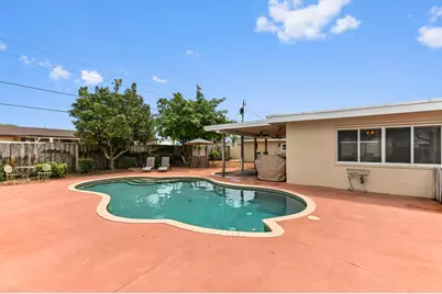 1560 Roy Drive, West Palm Beach, FL 33415 - Photo 35