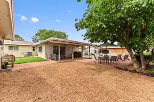 1560 Roy Dr, West Palm Beach, FL 33415 - Photo 33