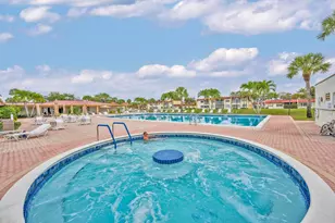 156 Lake Evelyn Dr, West Palm Beach, FL 33411 - Photo 11