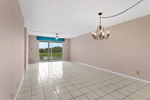3001 W Rolling Hills Cir, Davie, FL 33328 - Photo 5