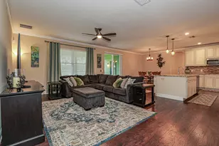 1269 Scarlet Oak Cir, Vero Beach, FL 32966 - Photo 7