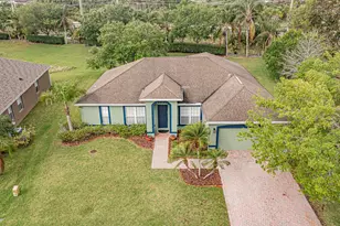 1269 Scarlet Oak Cir, Vero Beach, FL 32966 - Photo 39