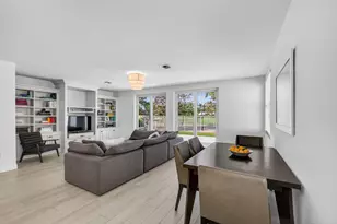 2114 Chagall Cir, West Palm Beach, FL 33409 - Photo 27