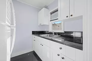 840 Almeria Rd, West Palm Beach, FL 33405 - Photo 11