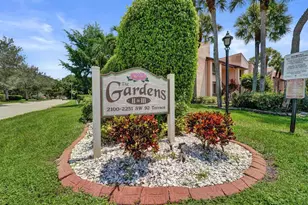 2210 SW 92nd Ter, Davie, FL 33324 - Photo 63