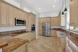 7032 Vivaldi Ln, Delray Beach, FL 33446 - Photo 21