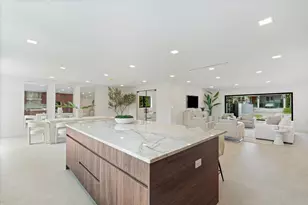 1032 SE 13th Terrace, Fort Lauderdale, FL 33316 - Photo 11