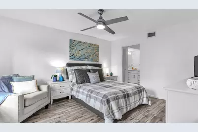 5540 Tamberlane Circle #118, Palm Beach Gardens, FL 33418 - Photo 11