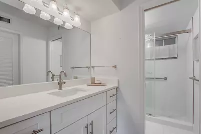 5540 Tamberlane Circle #118, Palm Beach Gardens, FL 33418 - Photo 13