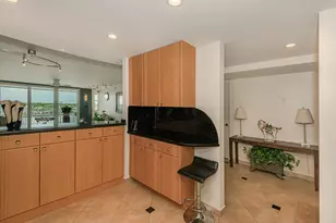 511 Bayshore Dr, Fort Lauderdale, FL 33304 - Photo 13