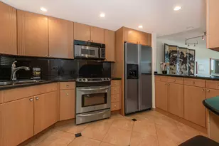 511 Bayshore Dr, Fort Lauderdale, FL 33304 - Photo 7