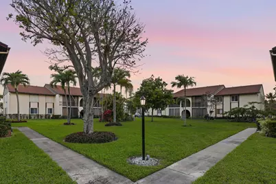 3561 NW Tall Pine Way NW #C2, Greenacres, FL 33463 - Photo 5