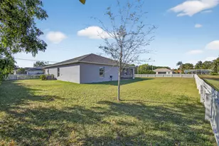 2501 SE Mariposa Ave, Port Saint Lucie, FL 34952 - Photo 47