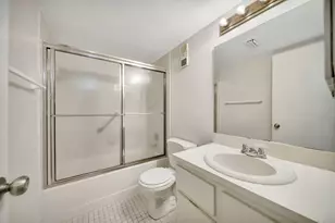 2215 Cypress Island Dr, Pompano Beach, FL 33069 - Photo 25