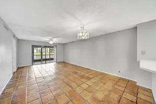 2215 Cypress Island Dr, Pompano Beach, FL 33069 - Photo 9