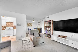 117 Gardens Dr, Pompano Beach, FL 33069 - Photo 3