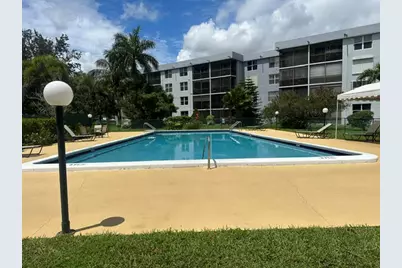 110 Royal Park Drive #4c, Oakland Park, FL 33309 - Photo 23