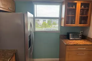 110 Royal Pk Dr, Oakland Park, FL 33309 - Photo 3