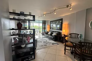 110 Royal Pk Dr, Oakland Park, FL 33309 - Photo 11