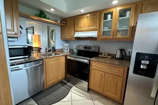 110 Royal Pk Dr, Oakland Park, FL 33309 - Photo 1