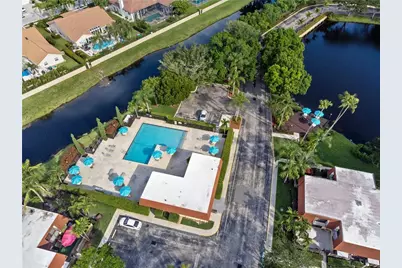 9951 NW 6th Court, Plantation, FL 33324 - Photo 13