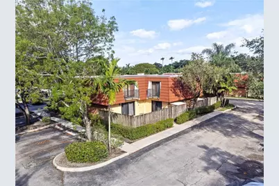 9951 NW 6th Court, Plantation, FL 33324 - Photo 1