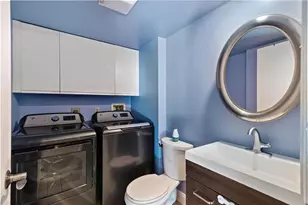 9951 NW 6th Ct, Plantation, FL 33324 - Photo 9