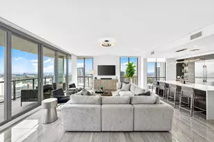 100 E Las Olas Blvd, Fort Lauderdale, FL 33301 - Photo 3