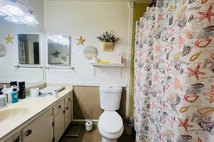 146 Amherst Ln, Greenacres, FL 33467 - Photo 15