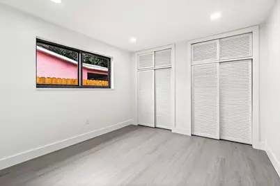 7550 Grandview Boulevard, Miramar, FL 33023 - Photo 9
