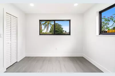 7550 Grandview Boulevard, Miramar, FL 33023 - Photo 17