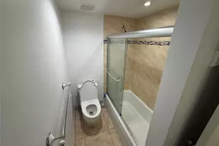 19428 NE 26th Ave, Miami, FL 33180 - Photo 45