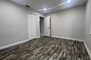 838 SE Proctor Ln, Port Saint Lucie, FL 34983 - Photo 9