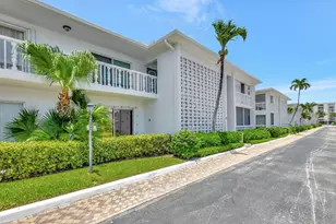 4201 S Ocean Blvd, South Palm Beach, FL 33480 - Photo 33