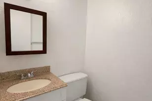 700 Village Green Ct, Palm Springs, FL 33461 - Photo 9