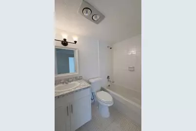 700 Village Green Court #316, Palm Springs, FL 33461 - Photo 15